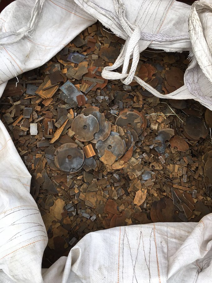 線切割廢料4