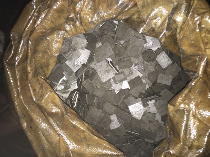 切片廢料4