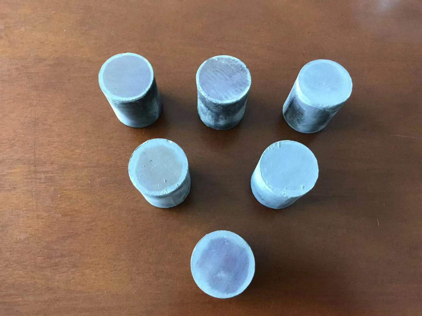 毛胚圓柱
